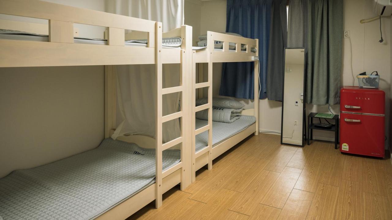 Inhere Guesthouse Кёнджу Экстерьер фото