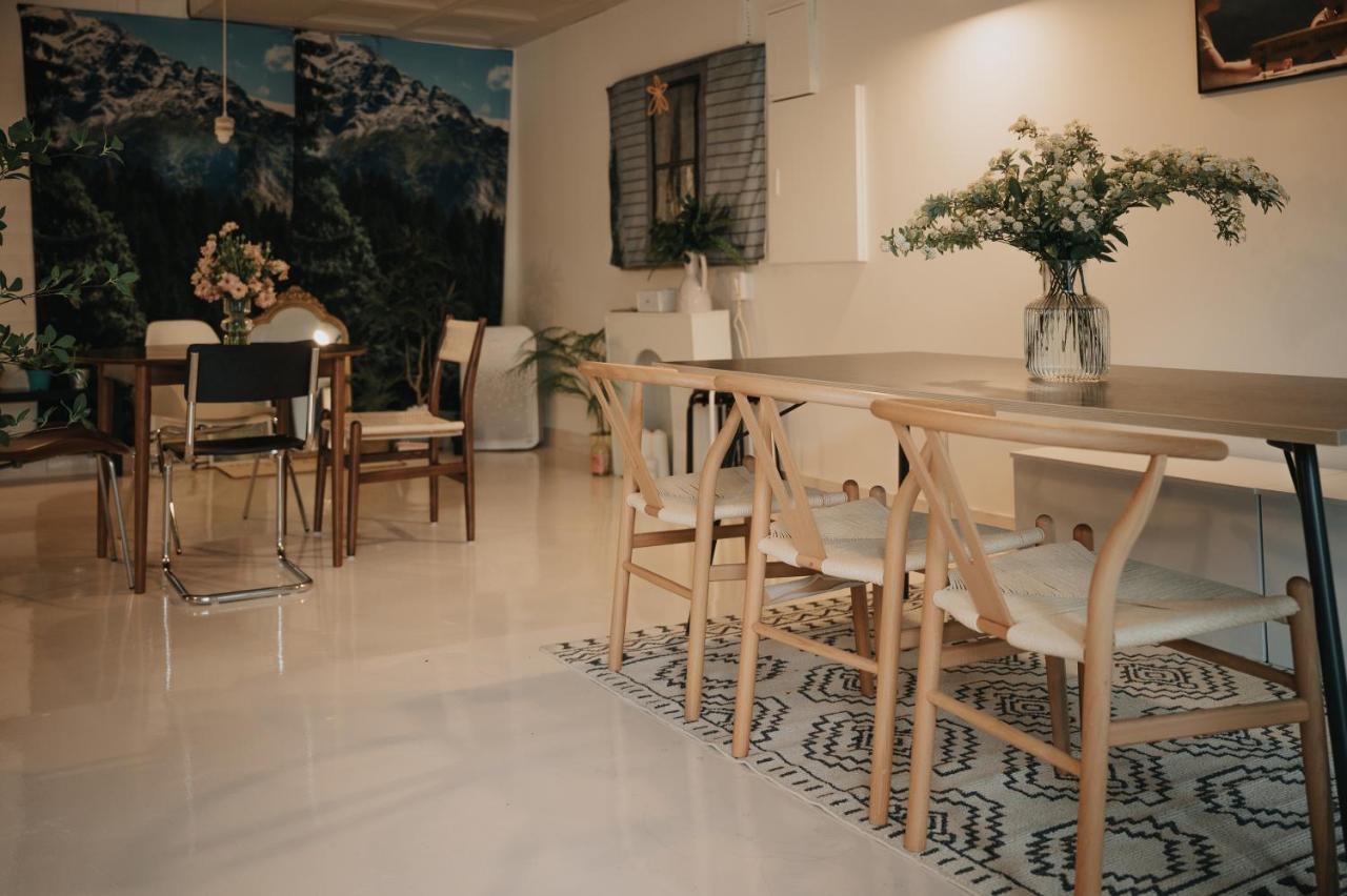 Inhere Guesthouse Кёнджу Экстерьер фото